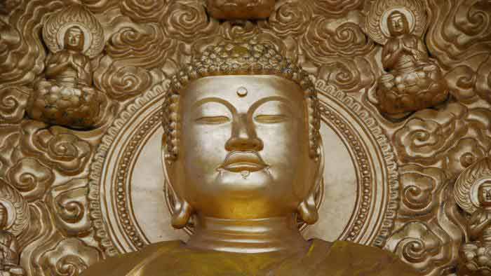 Glauben Buddhisten an einen Gott?